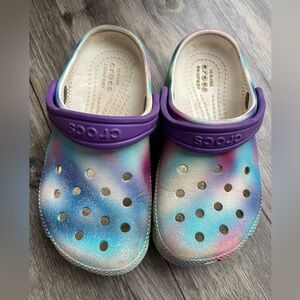 Crocs size 11